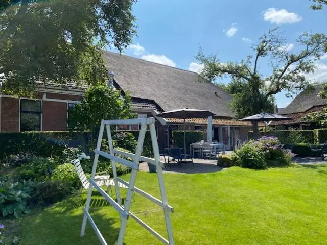 ホテル B&b En Appartementen Triënte