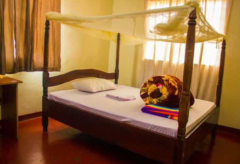 هتل Ebenezer Guest House