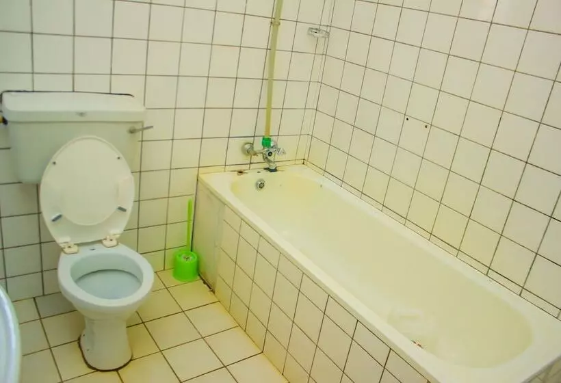 هتل Ebenezer Guest House