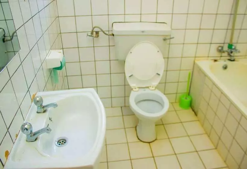 هتل Ebenezer Guest House