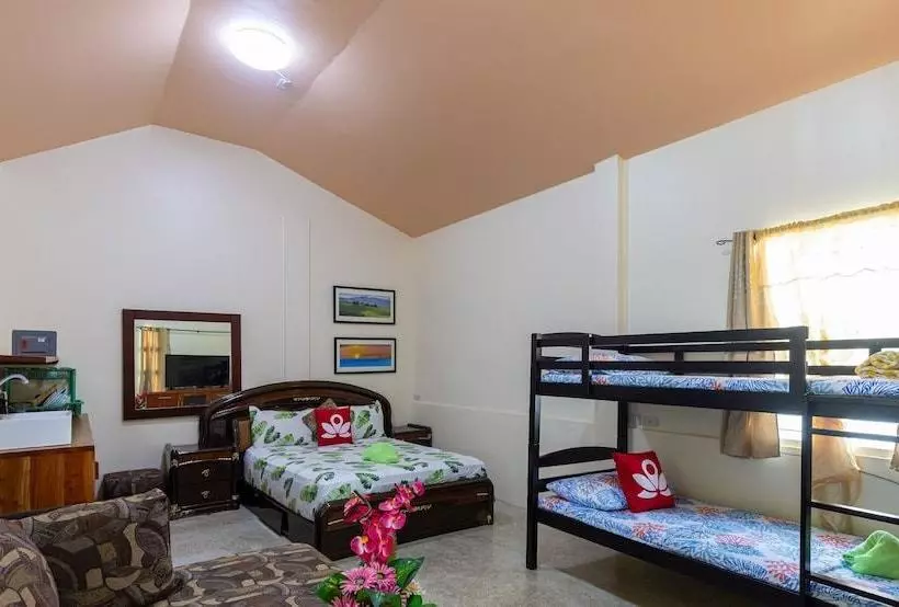 هتل Zen Rooms Ice Bear Inn Panglao