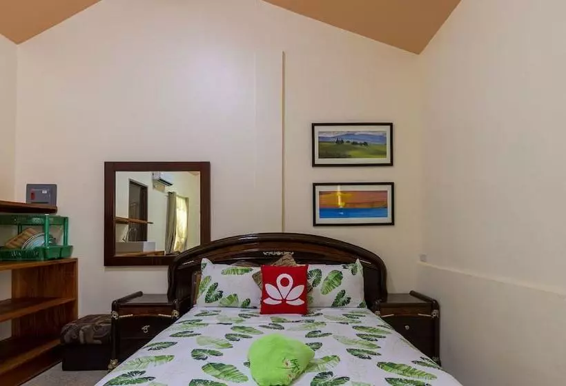 هتل Zen Rooms Ice Bear Inn Panglao