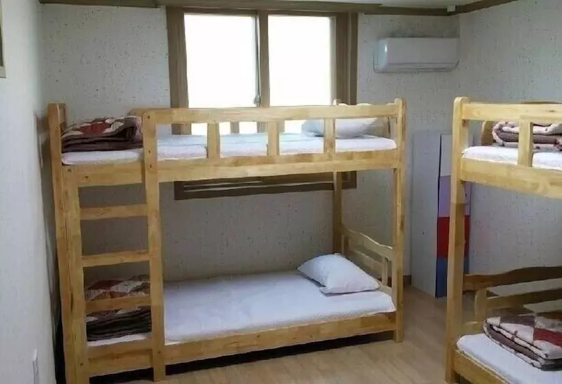 Jeonju Nangman Sidai Guesthouse   Hostel