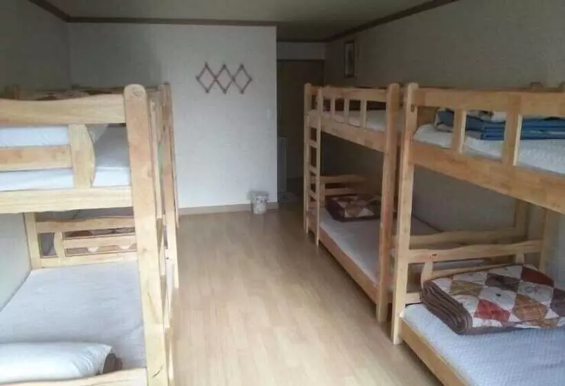 Jeonju Nangman Sidai Guesthouse   Hostel