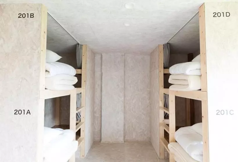 ペンション Niseko Nature Center   Hostel