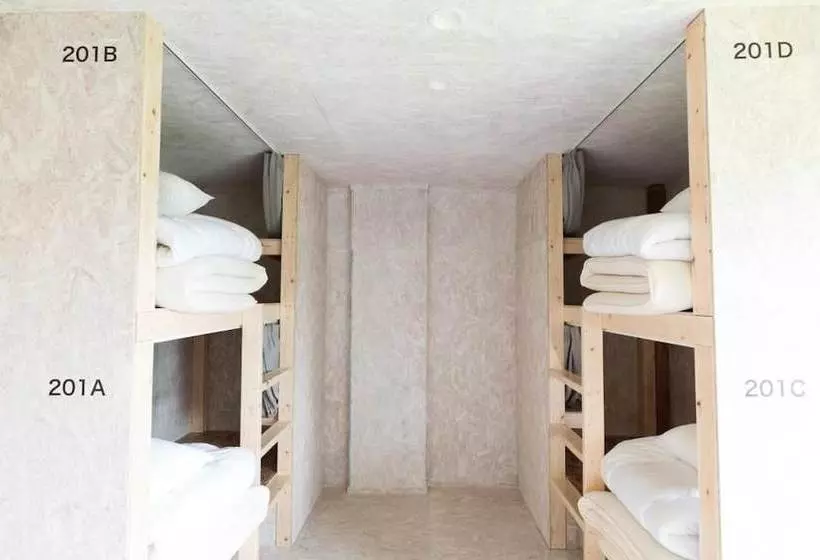 ペンション Niseko Nature Center   Hostel