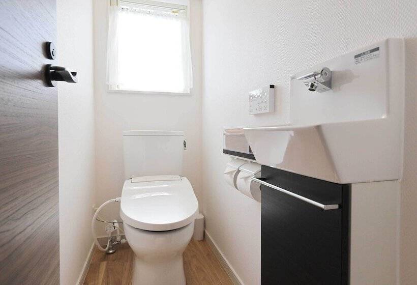 بنسيون Silver Spray Yamanakako