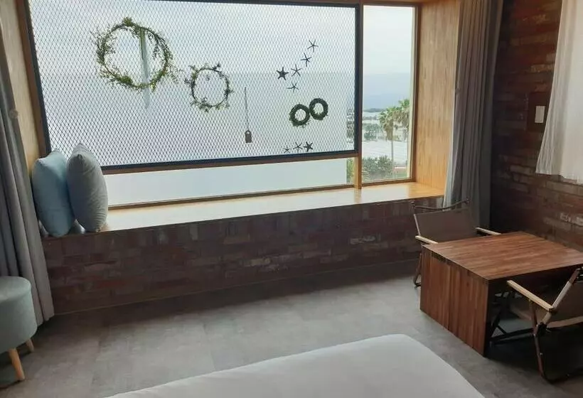 Jeju Sunjinhanga Pension