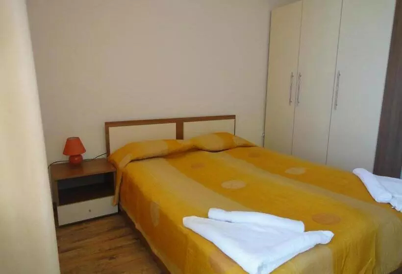 Yassen Holiday Village