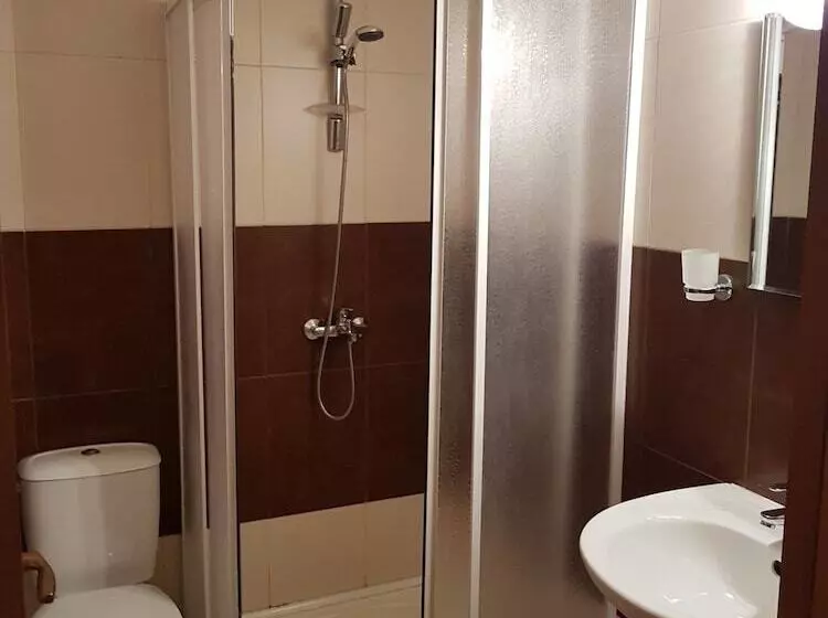 Yassen Holiday Village