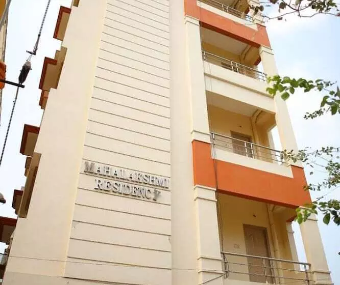 ホテル Nirmal Villa