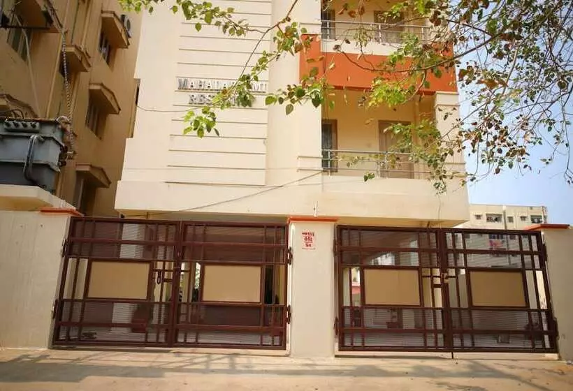 ホテル Nirmal Villa