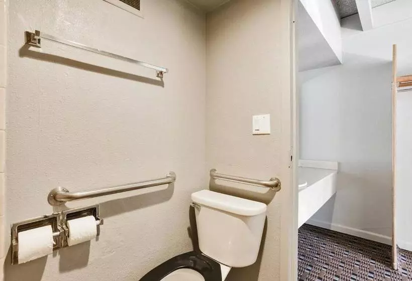 ホテル Oxford Inn, Lincoln Blvd