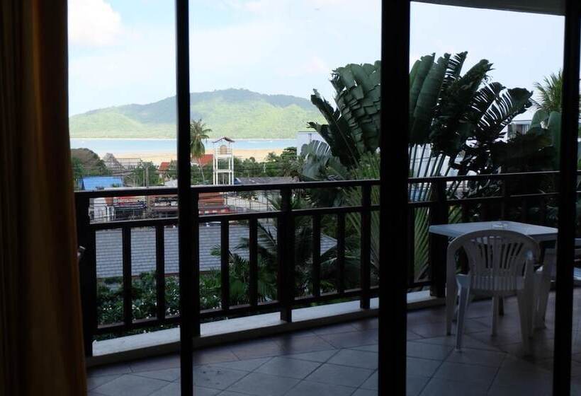 Hotelli Rawai Suites Phuket