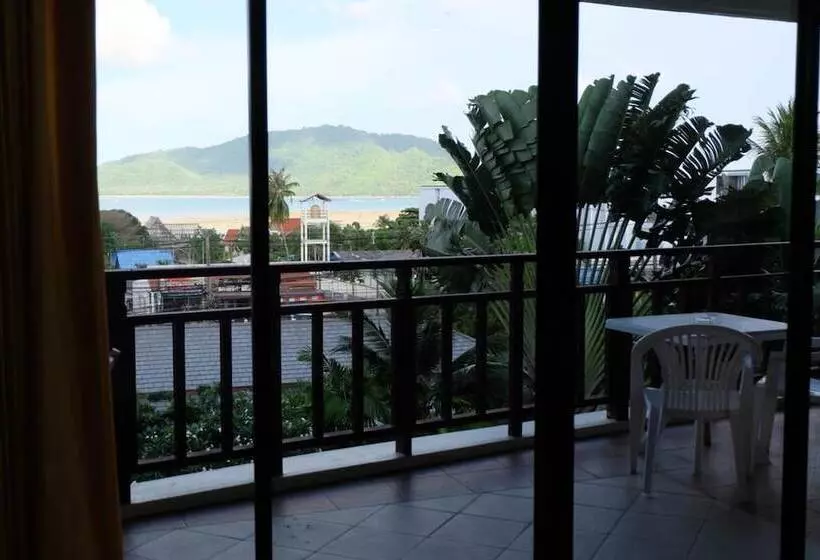Hotelli Rawai Suites Phuket