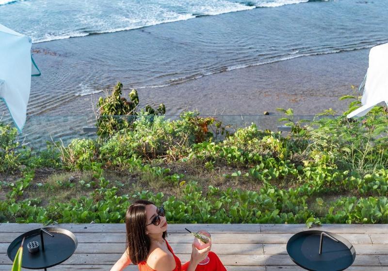 בית מלון כפרי Ulu Cliffhouse