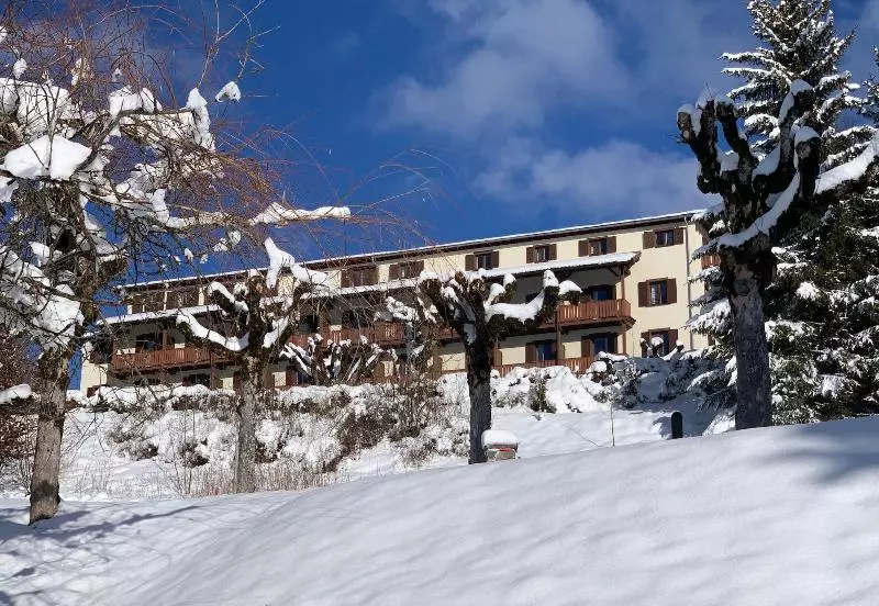 Hotelli Villars Lodge