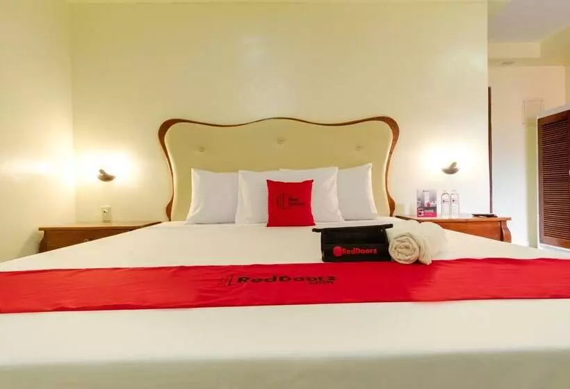 ペンション Reddoorz @ Peo Road Palawan