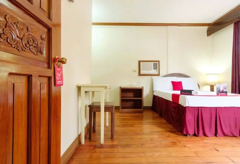 ペンション Reddoorz @ Peo Road Palawan