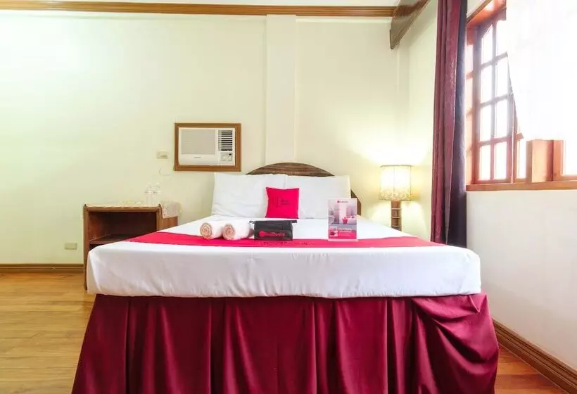 ペンション Reddoorz @ Peo Road Palawan