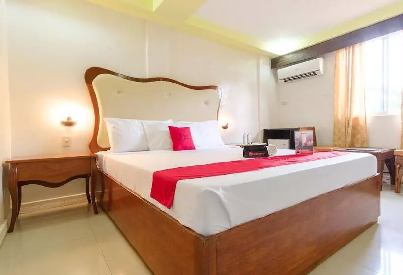 ペンション Reddoorz @ Peo Road Palawan