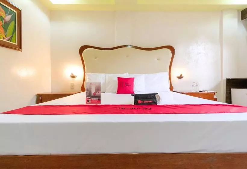 ペンション Reddoorz @ Peo Road Palawan