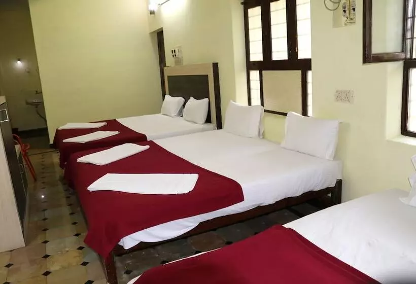 Siva Sakthi Hotel A Unit Of Ammayi