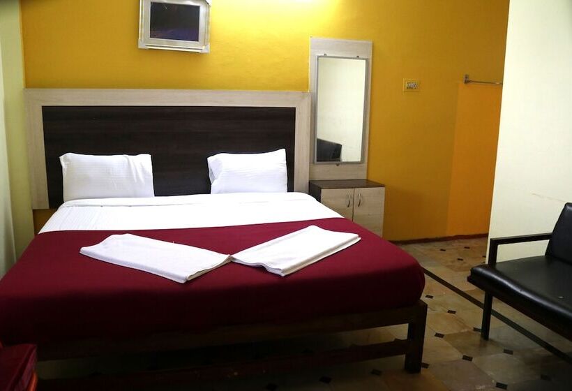 Siva Sakthi Hotel A Unit Of Ammayi