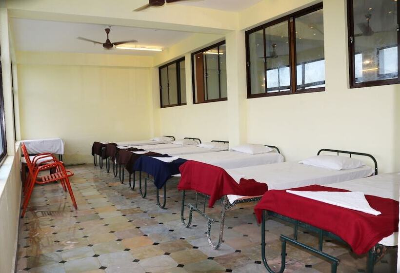 Siva Sakthi Hotel A Unit Of Ammayi