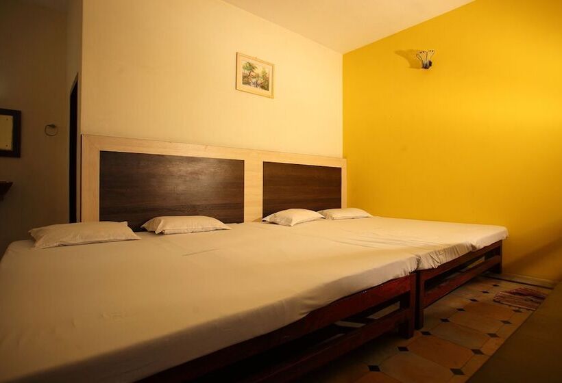 Siva Sakthi Hotel A Unit Of Ammayi