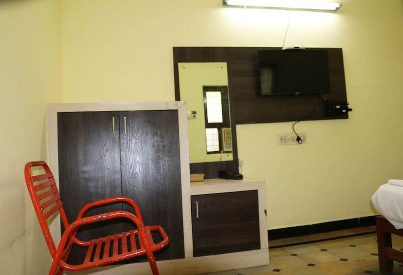 Siva Sakthi Hotel A Unit Of Ammayi