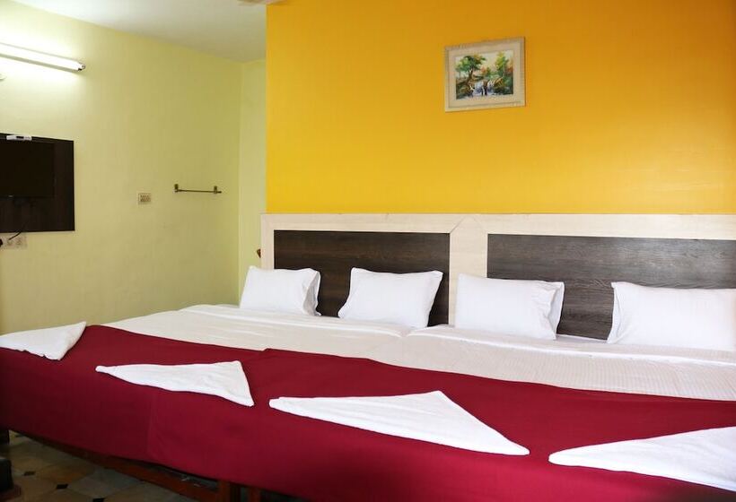 Siva Sakthi Hotel A Unit Of Ammayi