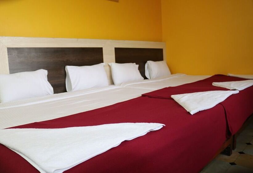 Siva Sakthi Hotel A Unit Of Ammayi