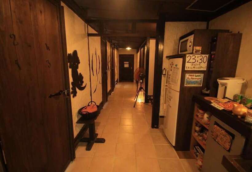 Taketomijima Guesthouse & Jetaime   Hostel