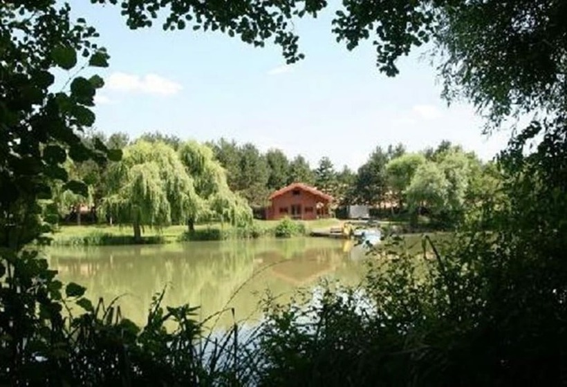 צימר La Poignardière