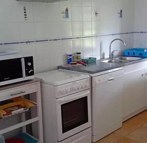 Aamiaismajoitus (B&B) Petit Châtelet Bis