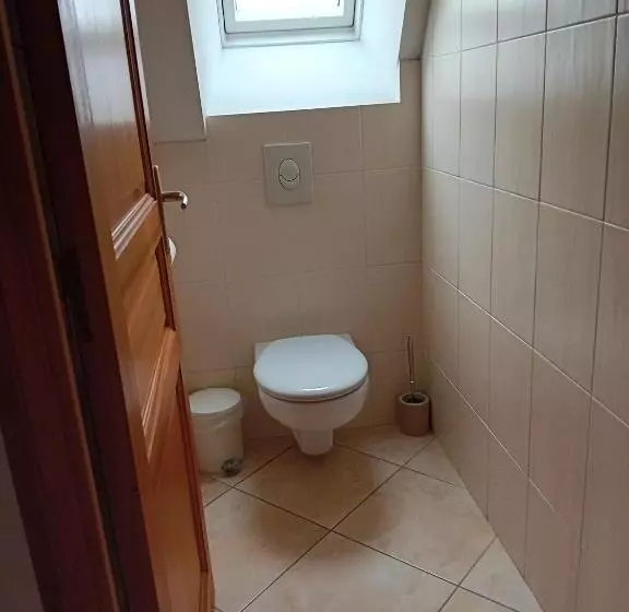 Aamiaismajoitus (B&B) Petit Châtelet Bis