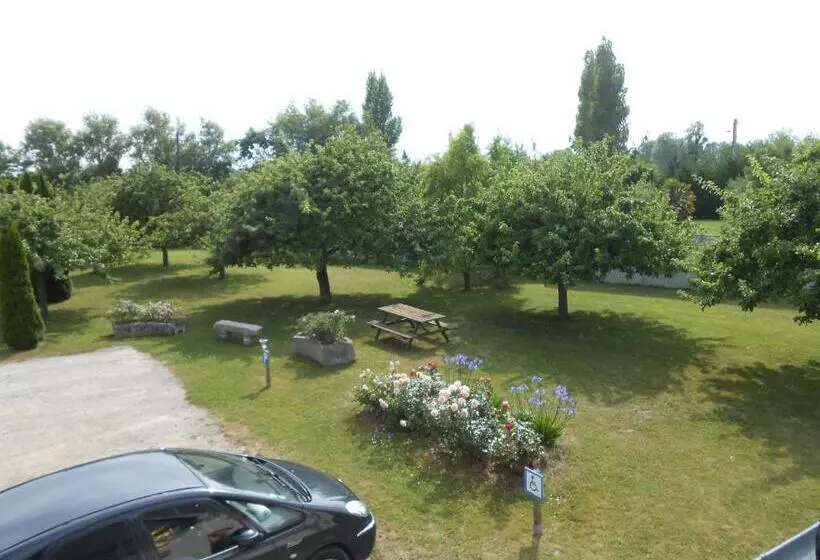 Aamiaismajoitus (B&B) Petit Châtelet Bis