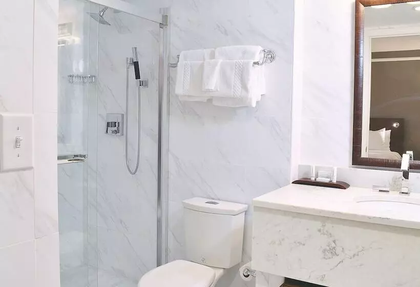 Delta Hotels By Marriott Indianapolis East