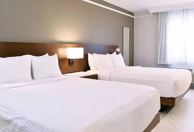 Delta Hotels By Marriott Indianapolis East