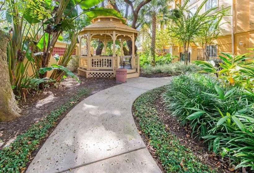 בית מלון כפרי La Quinta By Wyndham Usf