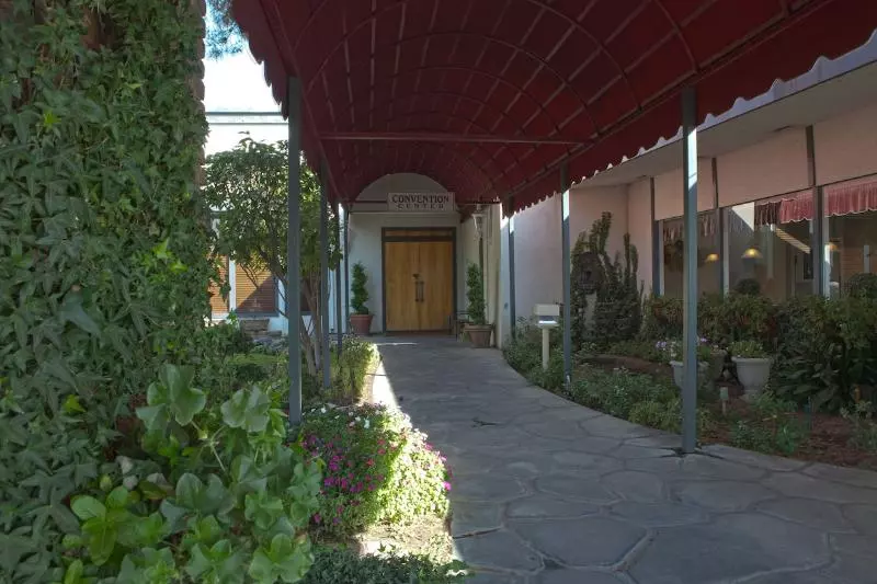 호텔 Lamp Liter Inn