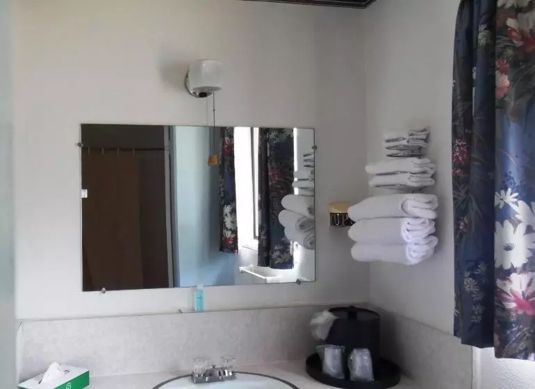 호텔 Laurel Park Inn