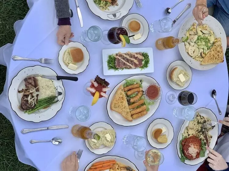 酒店 Lighthouse Inn Cape Cod