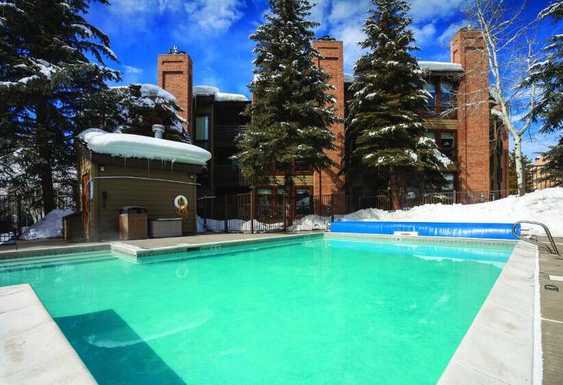 هتل The Lodge At Steamboat