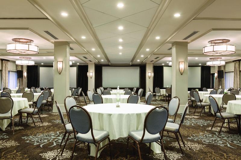 Woodcliff Hotel And Spa