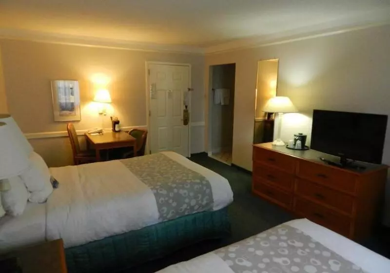 Motel 6 Hazelwood, Mo