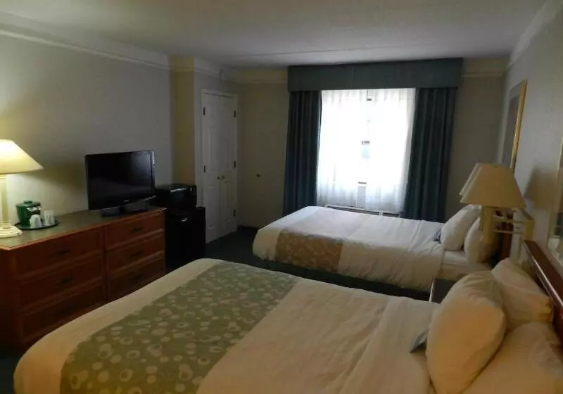 Motel 6 Hazelwood, Mo