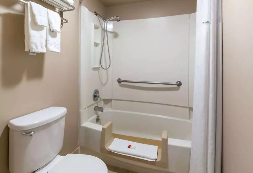 Motelli Travelodge By Wyndham Florence