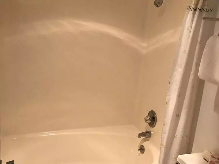 Motelli Travelodge By Wyndham Florence